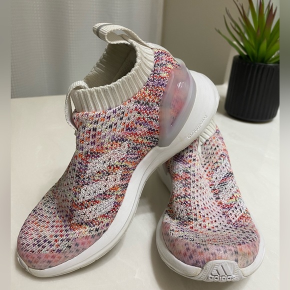 Kids Girls Adidas Cloudfoam Sneakers - Picture 1 of 9